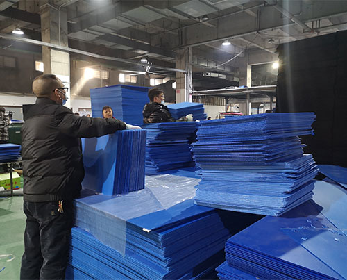 corrugated plastic containers factory